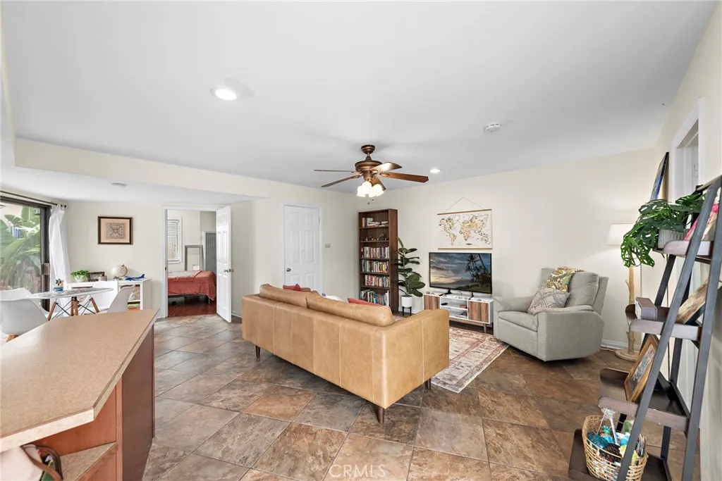 202 Avenida Monterey, San Clemente, California 92672 home-pic-33